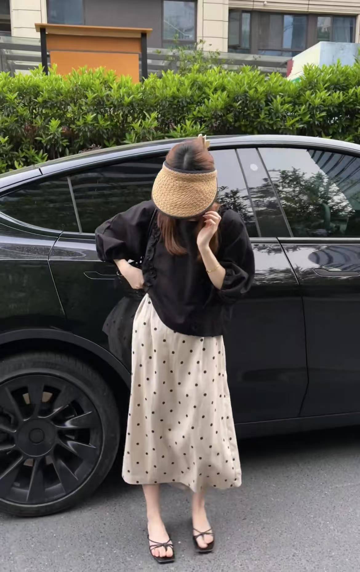 2025 New Black Lace Sun Protection Shirt and High Waist Polka Dot Skirt Two Piece Set for Women