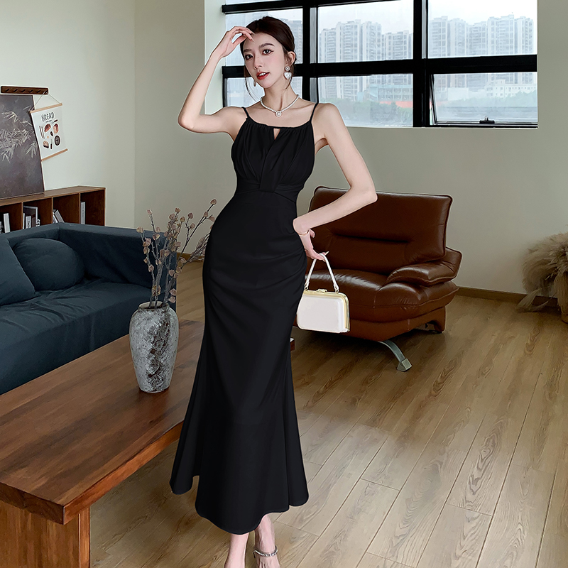 2026 Spring Summer French Vintage Halter Satin Mermaid Dress - Image 2