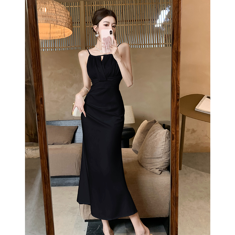 2026 Spring Summer French Vintage Halter Satin Mermaid Dress - Image 3