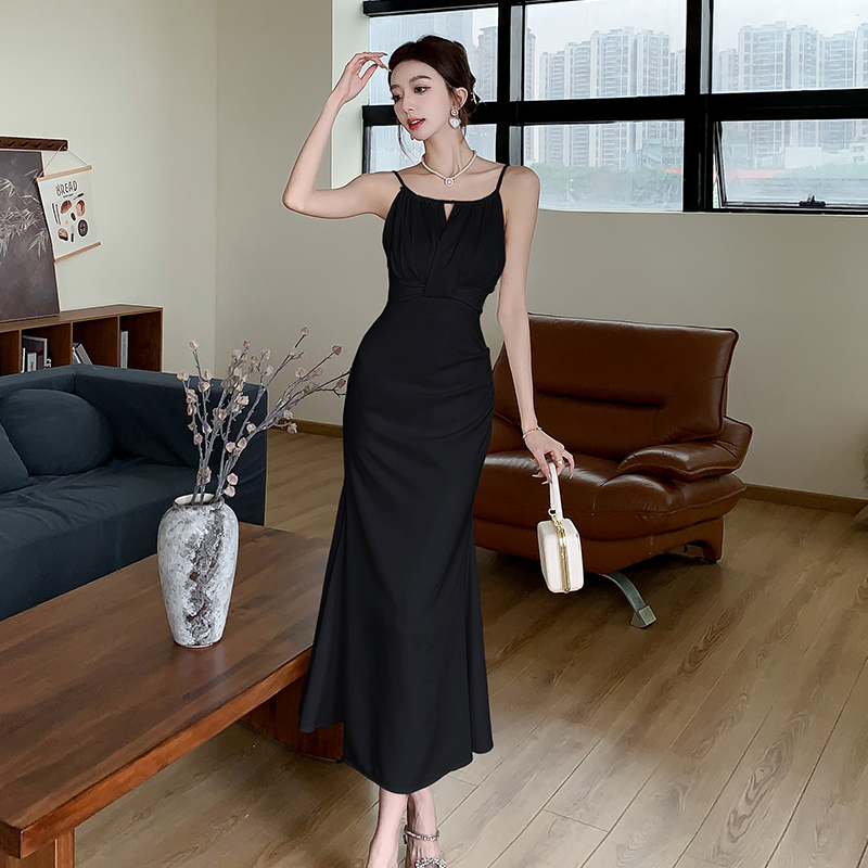 2026 Spring Summer French Vintage Halter Satin Mermaid Dress - Image 4